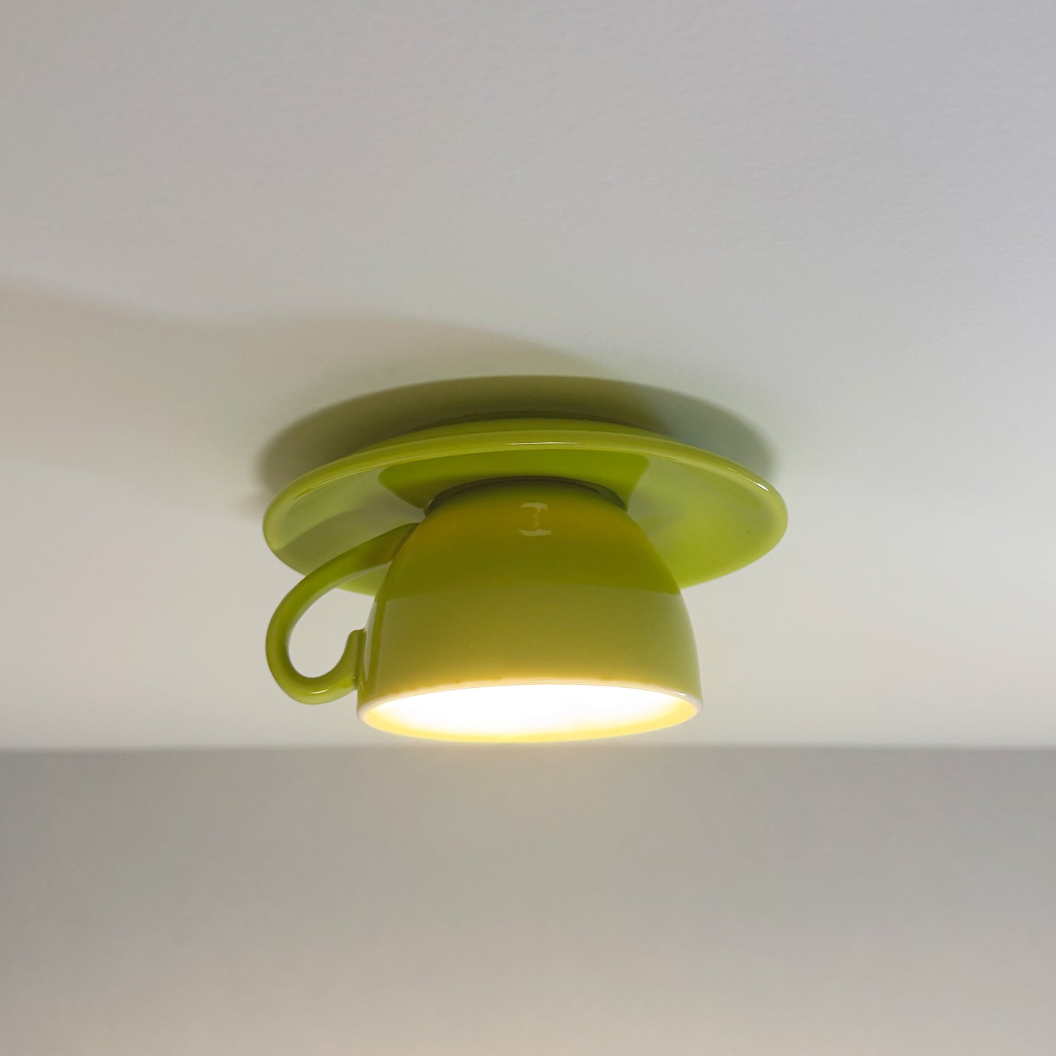 Plafonnier Olciela en forme de tasse à thé