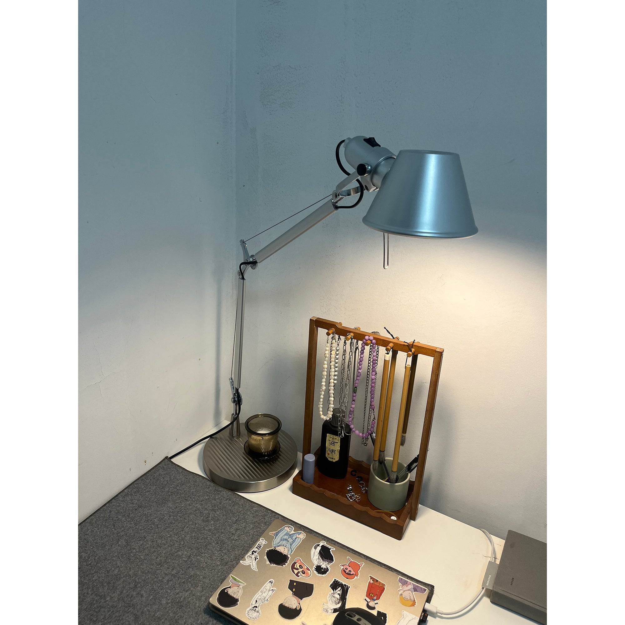 Lampe de table articulée Fibelisse