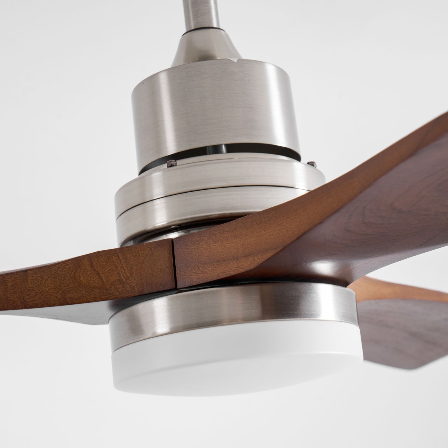 Ventilateur de plafond Delluxor