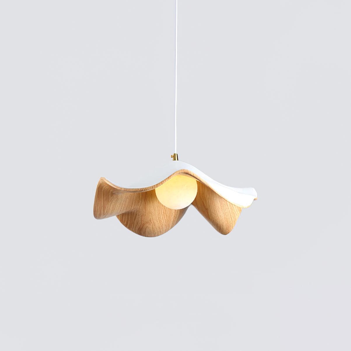 Suspension feuille Pelinion
