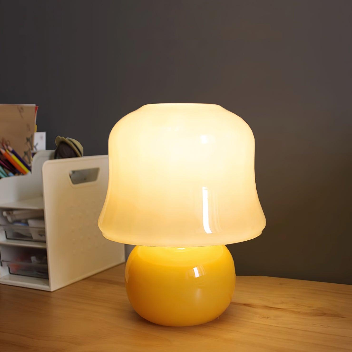 Lampe de table champignon Soraninor