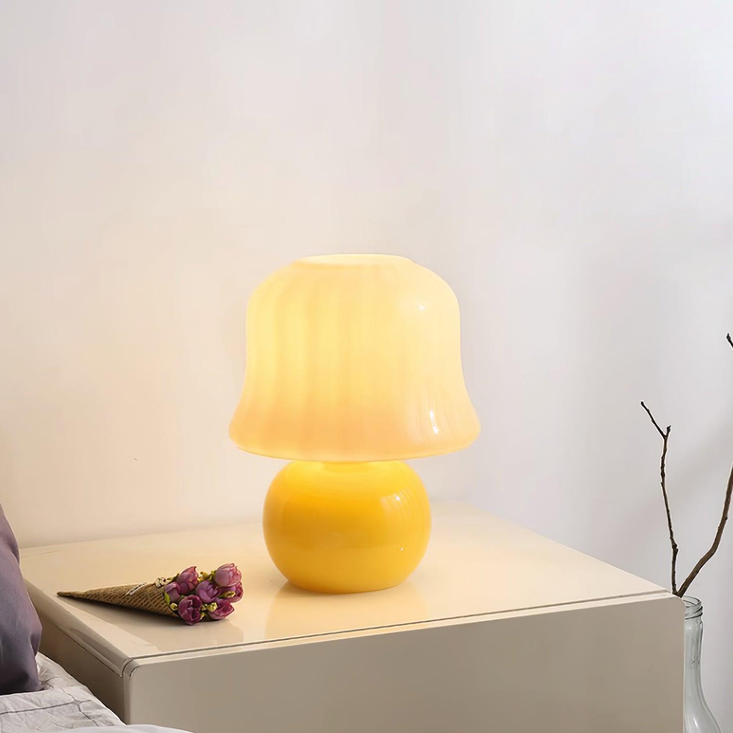 Lampe de table champignon Soraninor