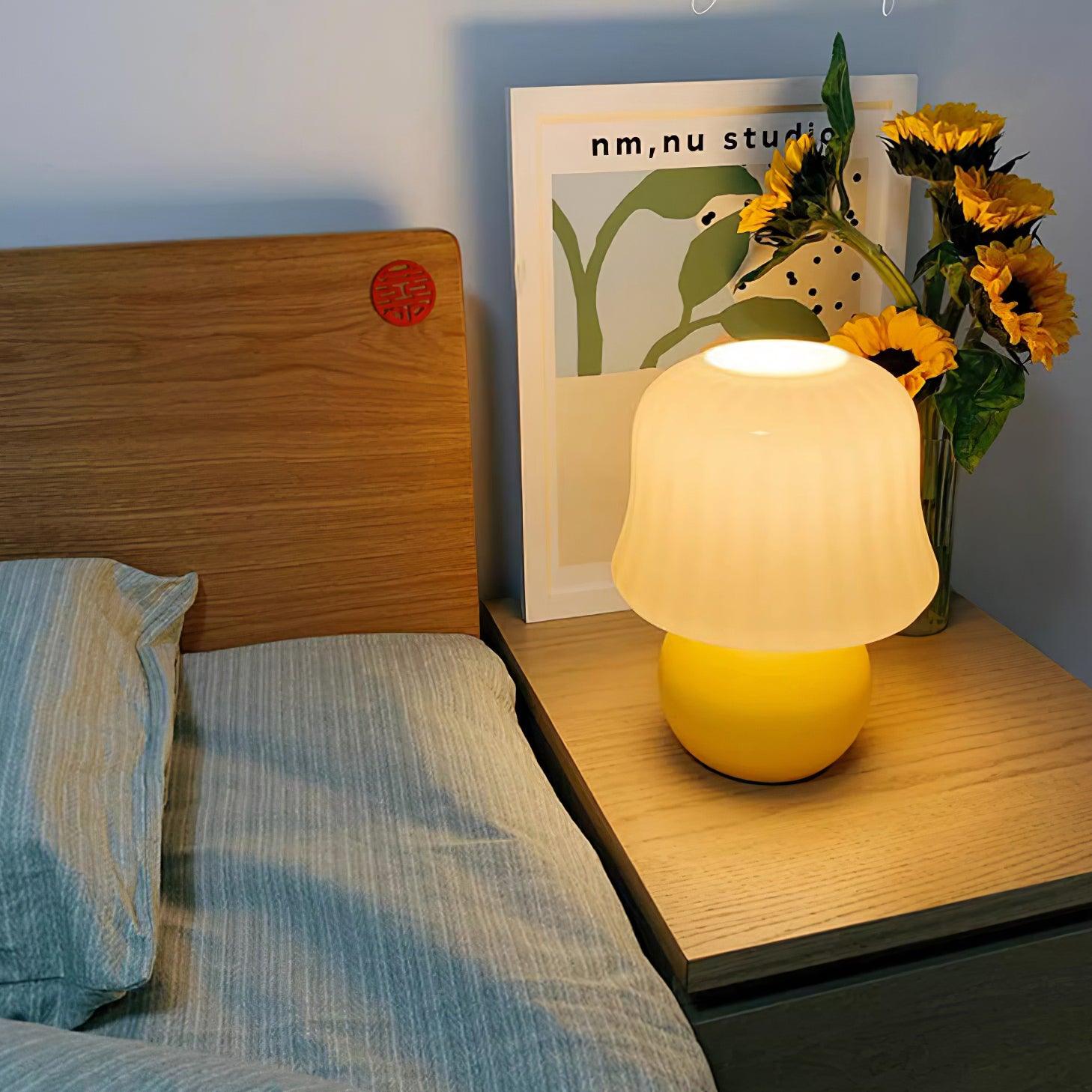 Lampe de table champignon Soraninor