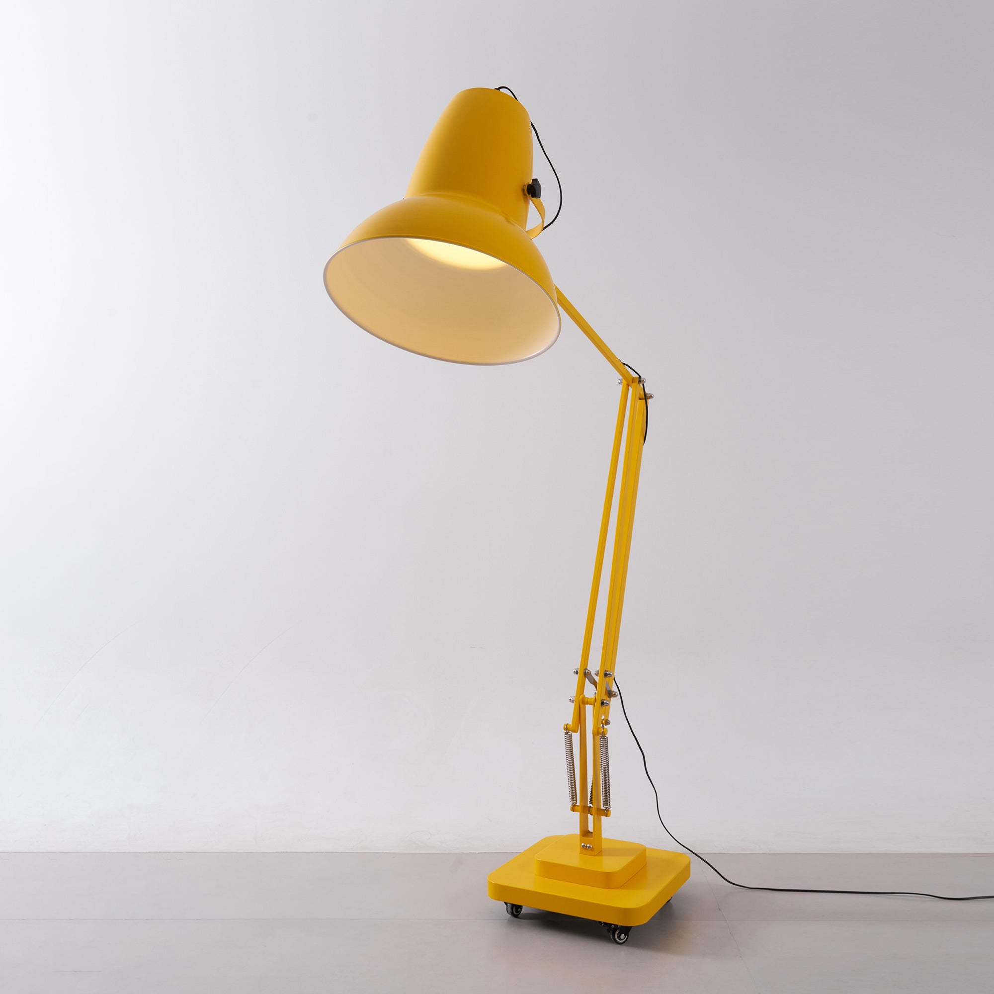 Lampadaire articulé Talunee