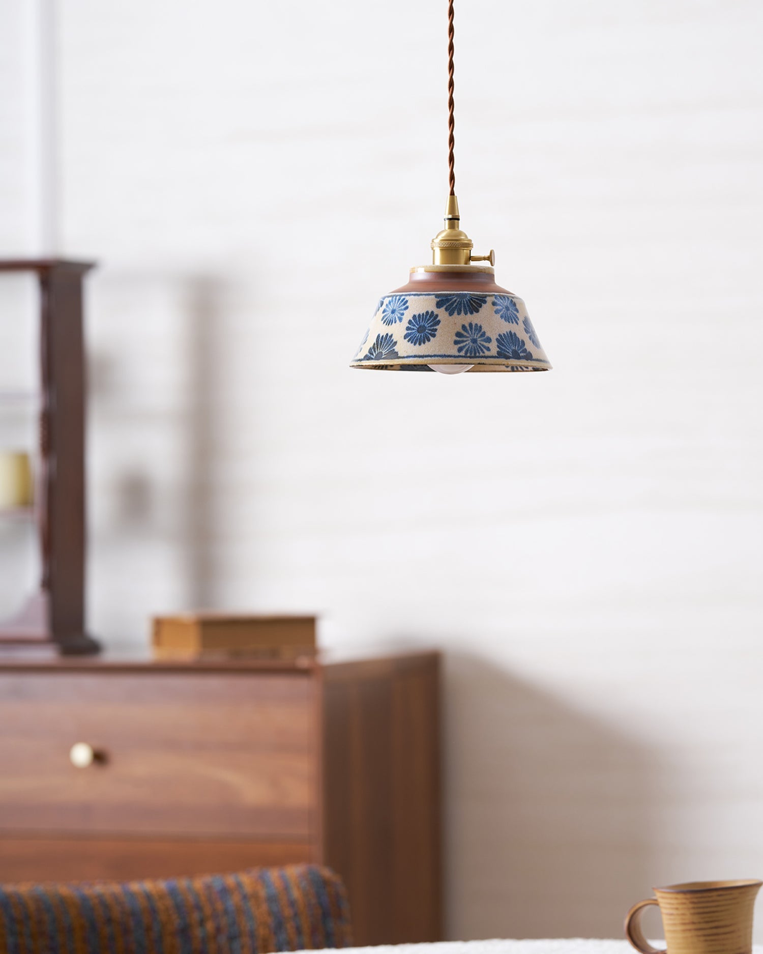 Suspension artisanale Celroncour