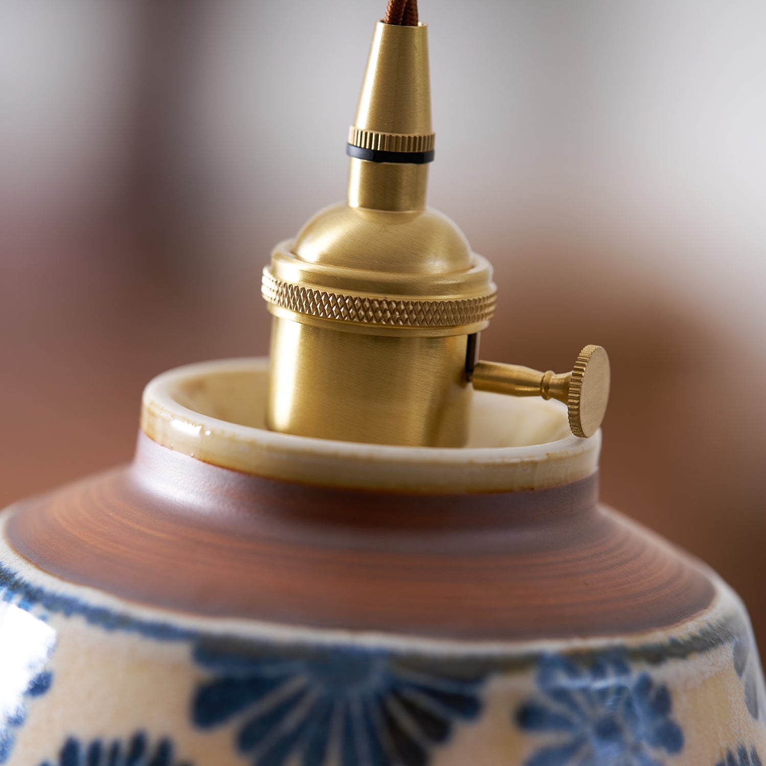 Suspension artisanale Celroncour