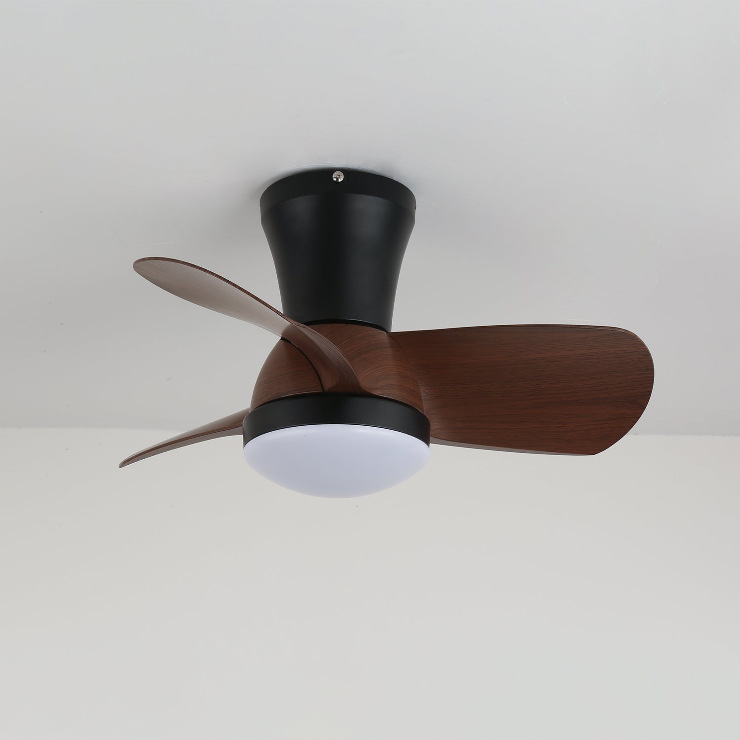 Ventilateur de plafond moderne Kebeluna