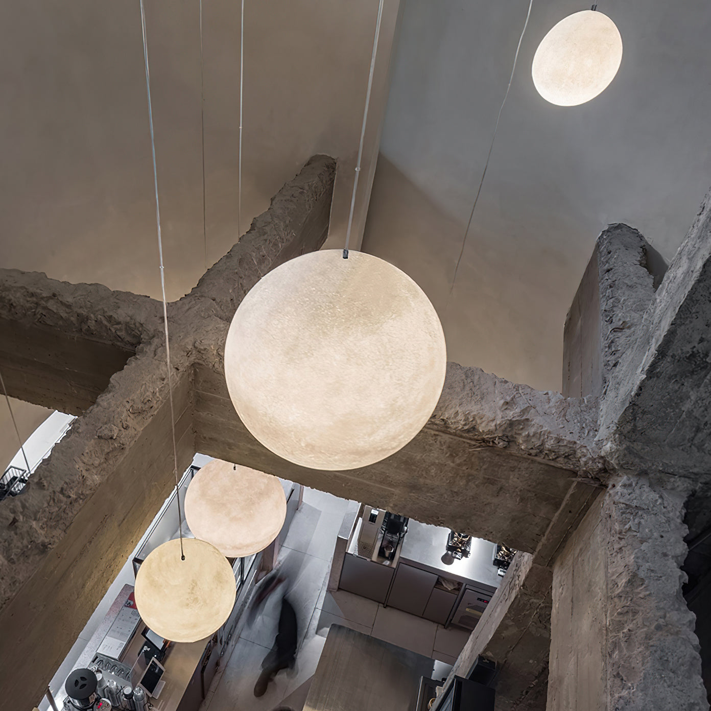 Suspension globe Mirronos