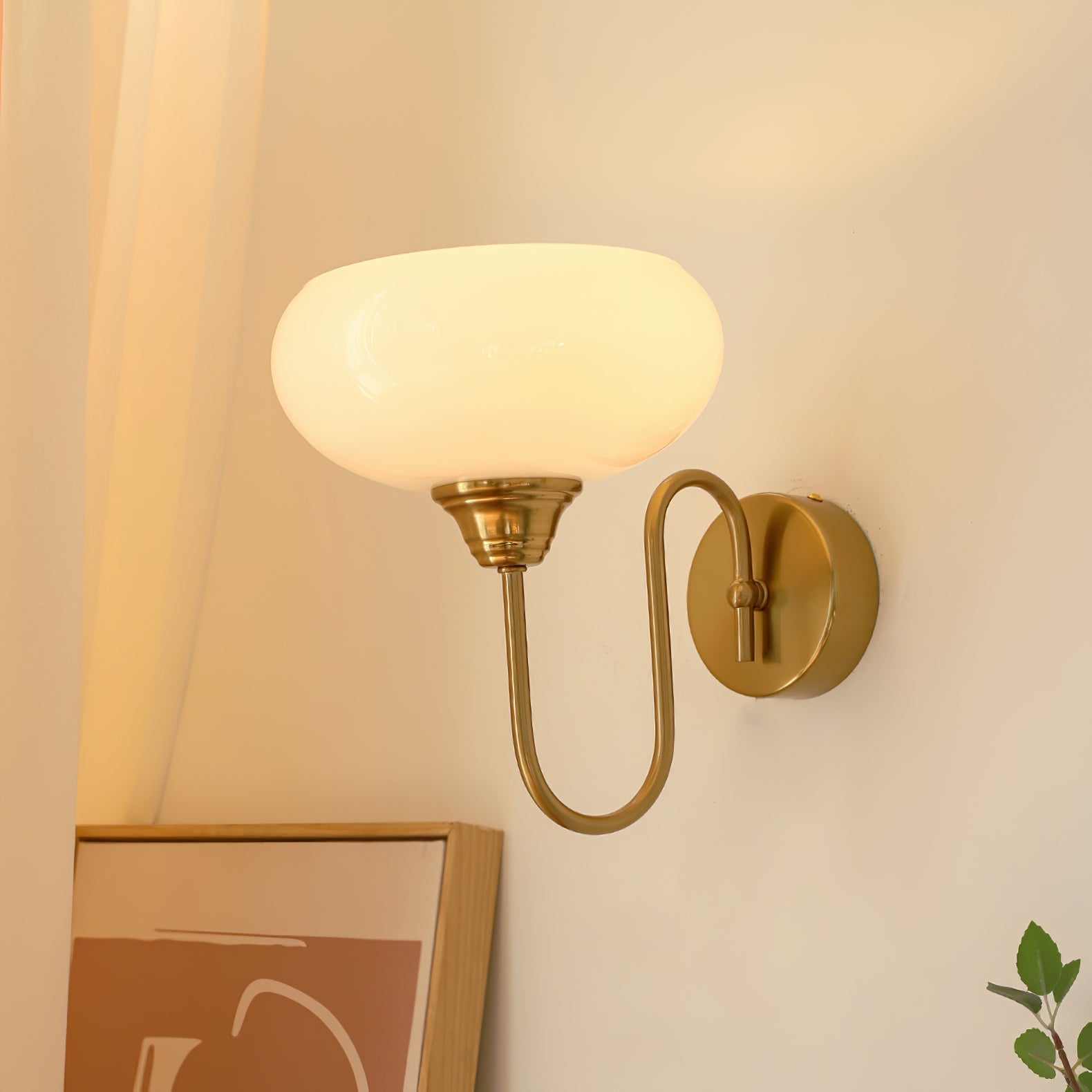 Applique murale moderne Novomont