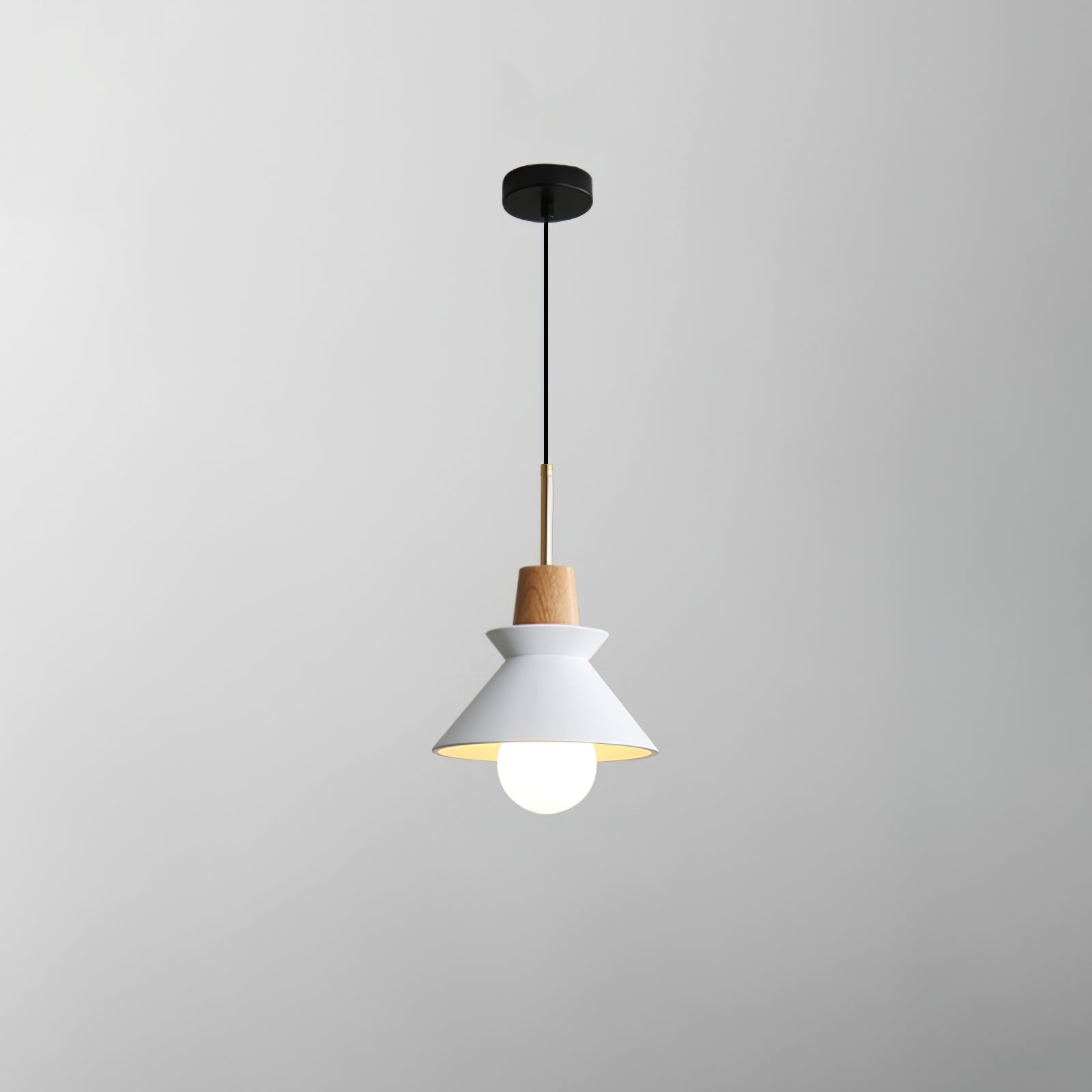 Suspension conique Selenivo