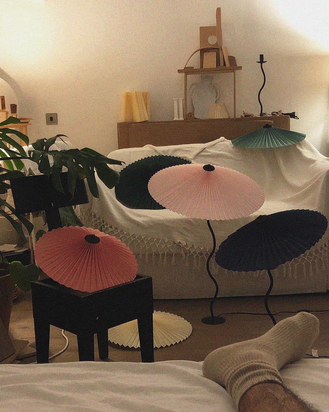Lampe de table ondulée Toraris