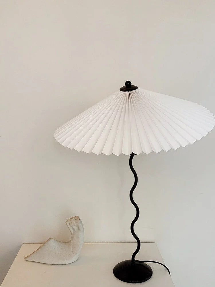 Lampe de table ondulée Toraris