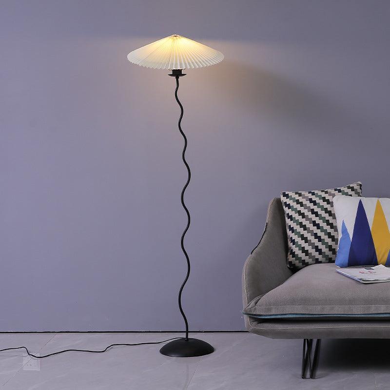 Lampadaire ondulé Semirélle