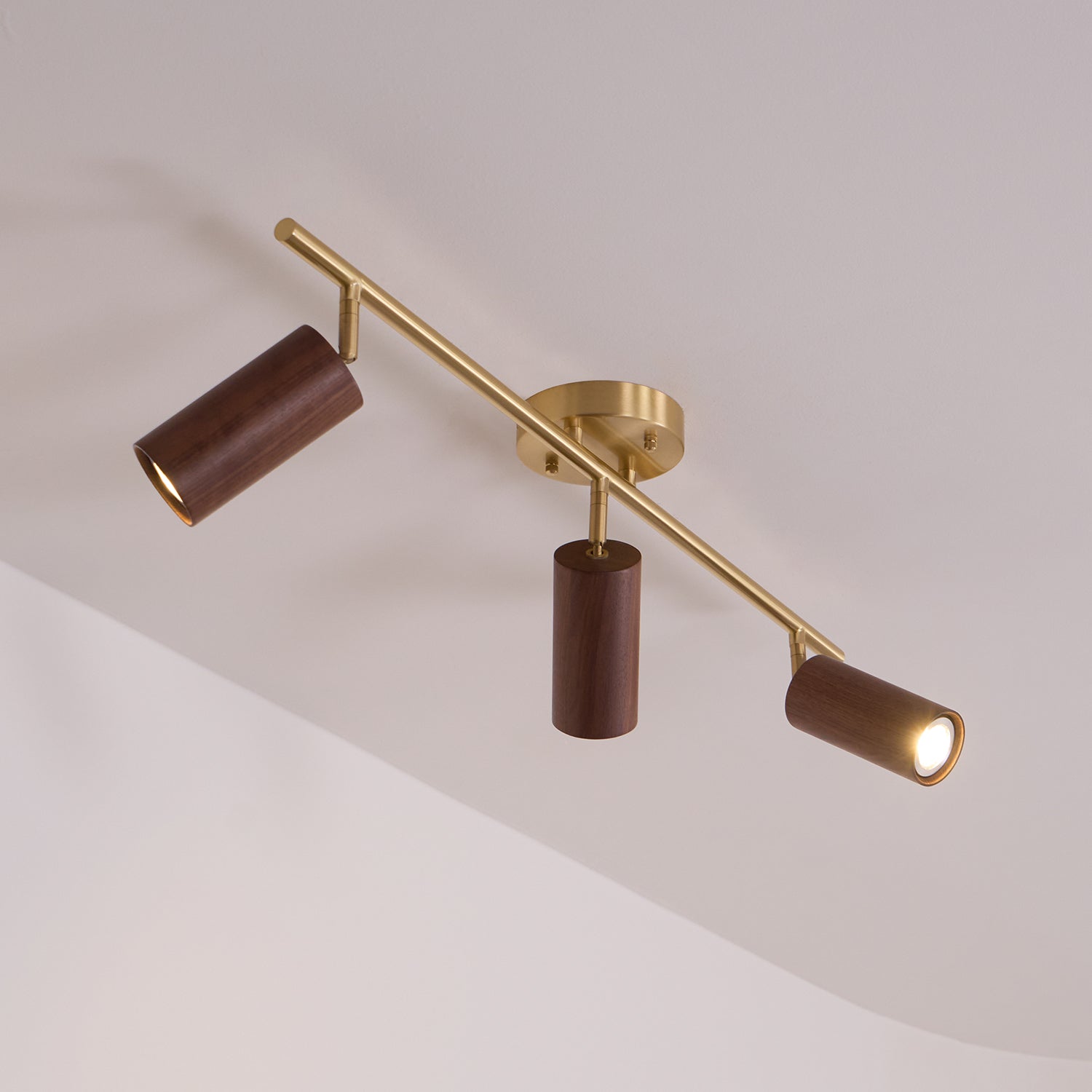 Plafonnier orientable Erbélor
