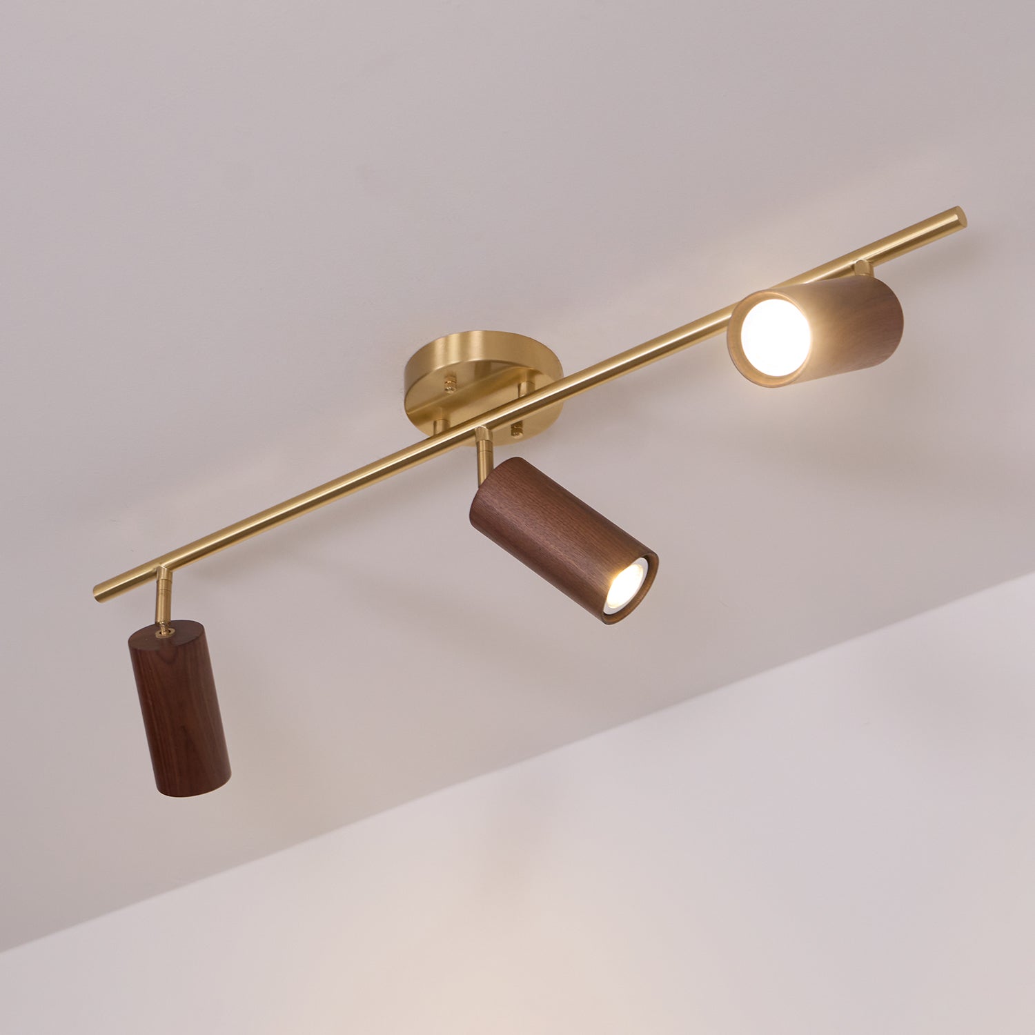 Plafonnier orientable Erbélor