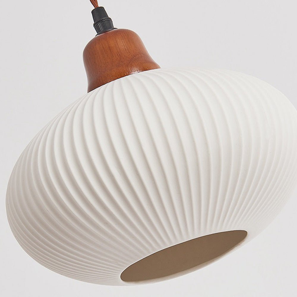 Quinellea suspension - Valora Design