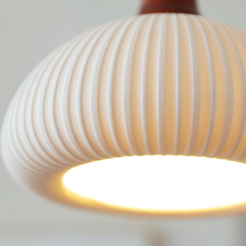 Quinellea suspension - Valora Design