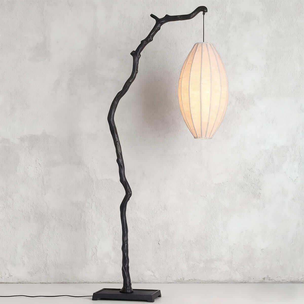 Lampadaire arborescent Kadorelléa