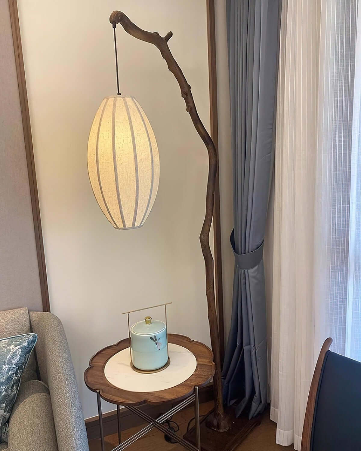 Lampadaire arborescent Kadorelléa