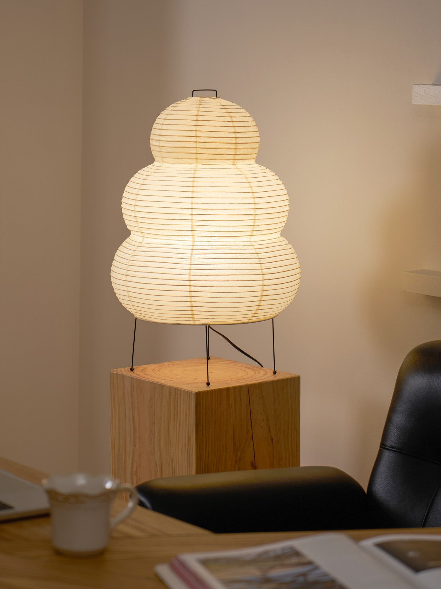 Lampe de table japonaise Soloza