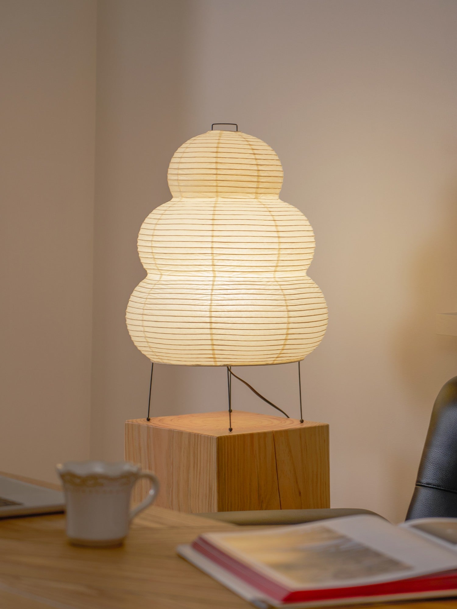 Lampe de table japonaise Soloza