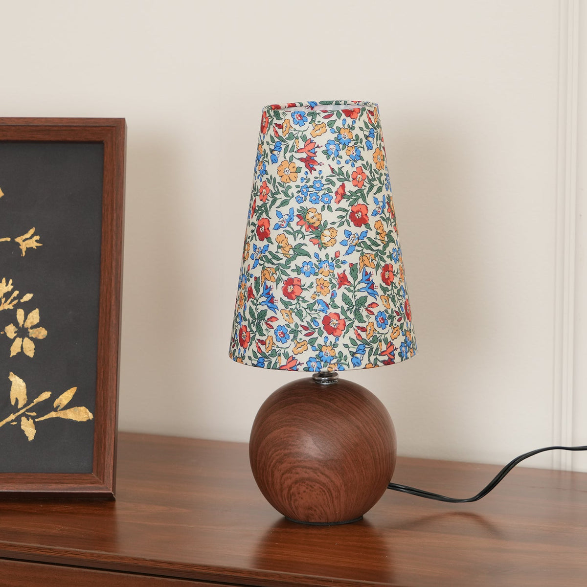 Lampe de table florale Arronvia