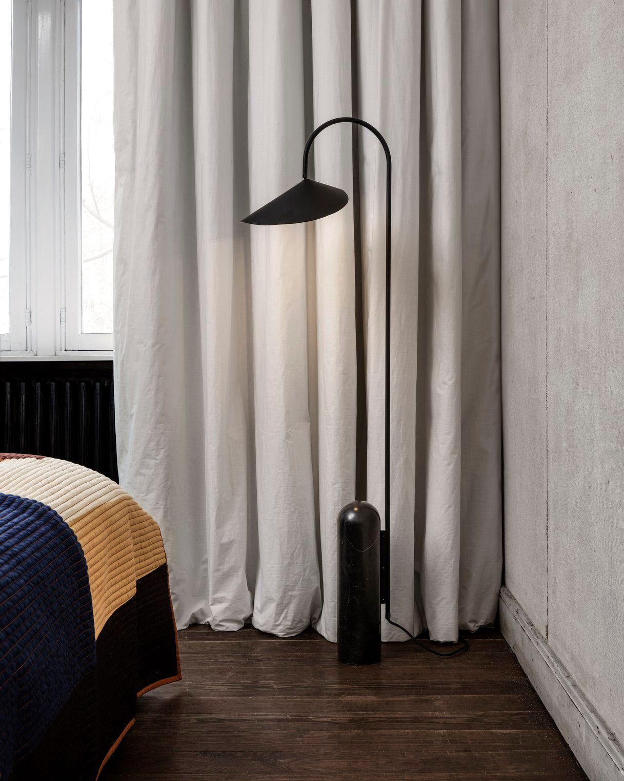 Lampadaire minimaliste Loovis