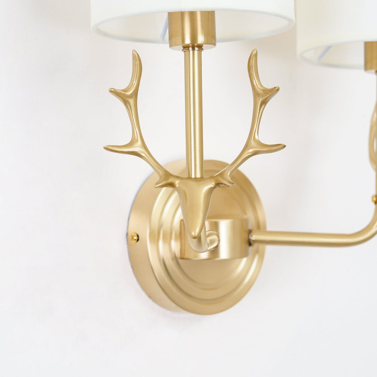 Applique murale cerf Ganovor