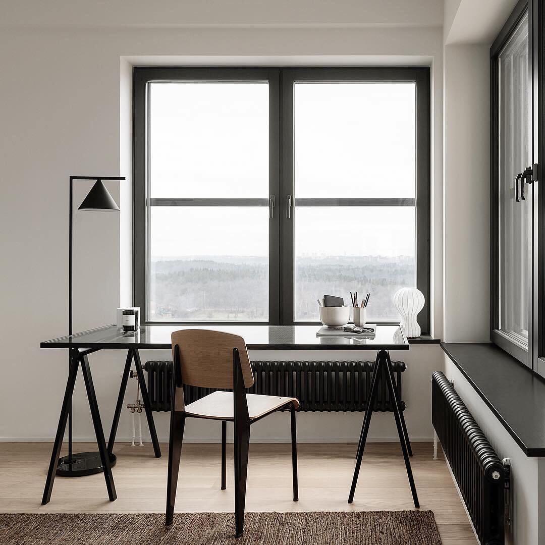 Lampadaire conique Celmirellea