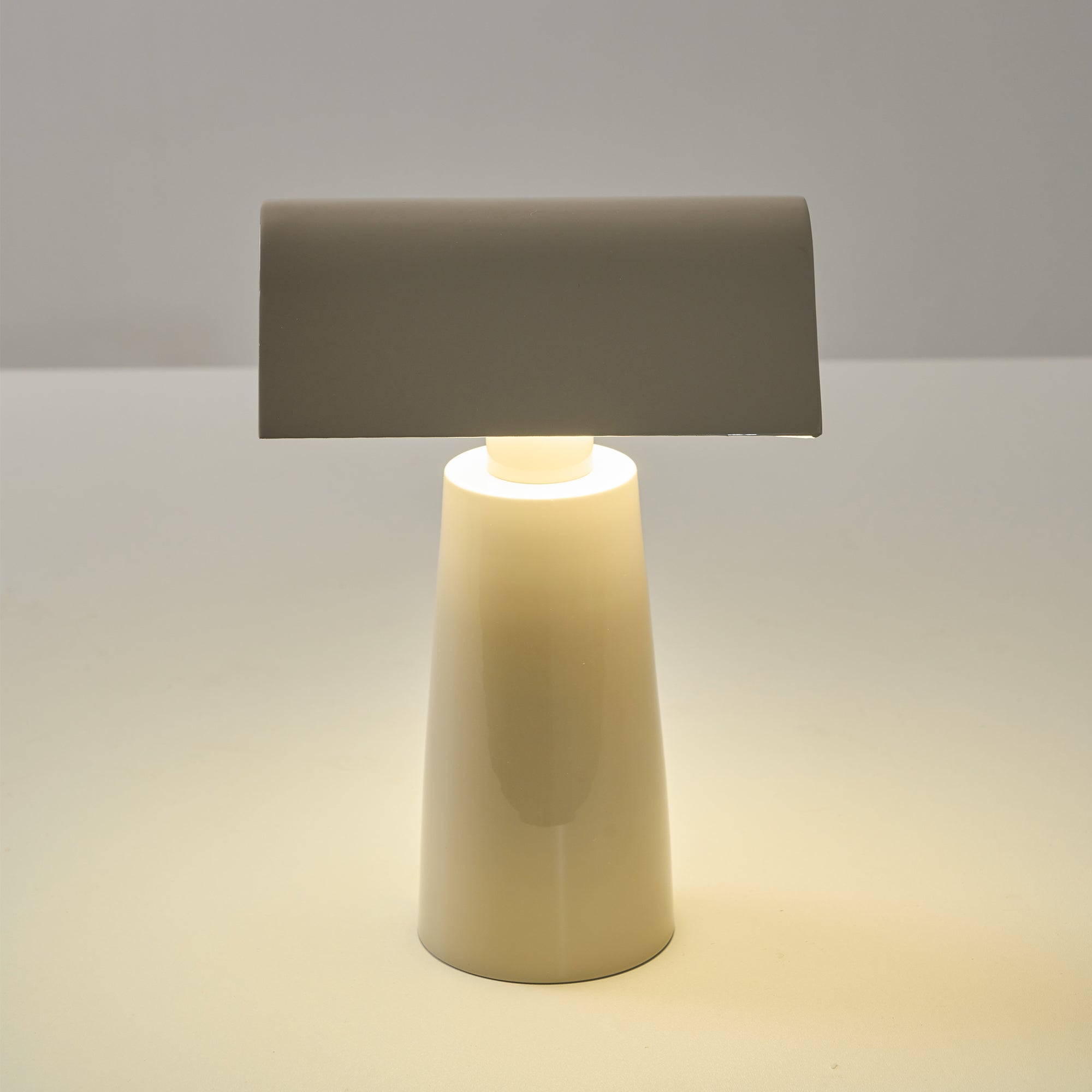 Lampe de table Facalavel