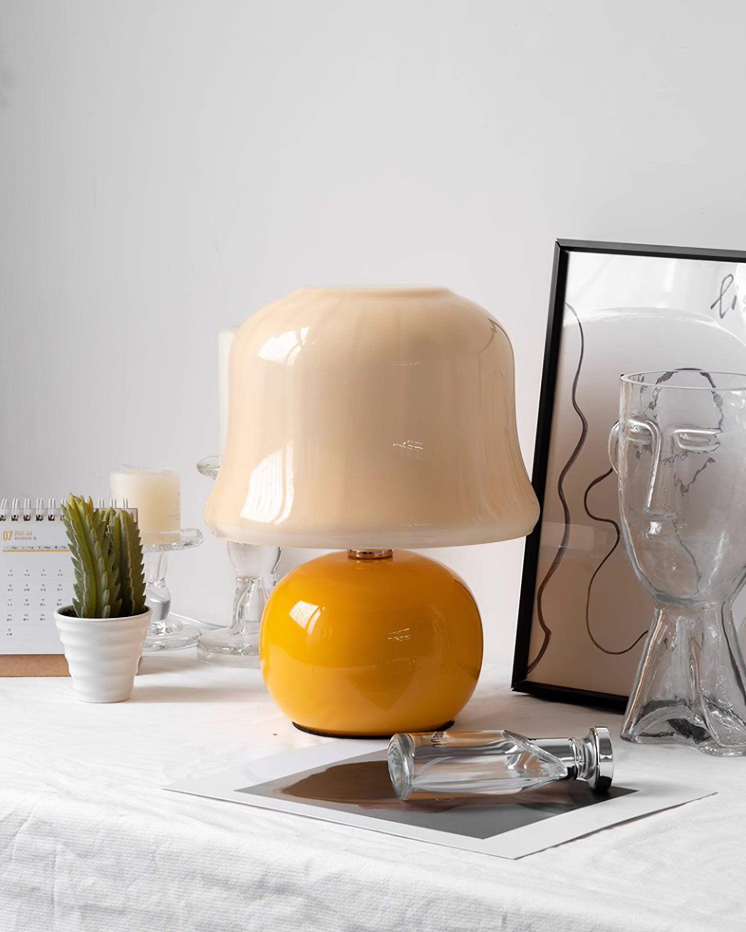 Lampe de table champignon Soraninor