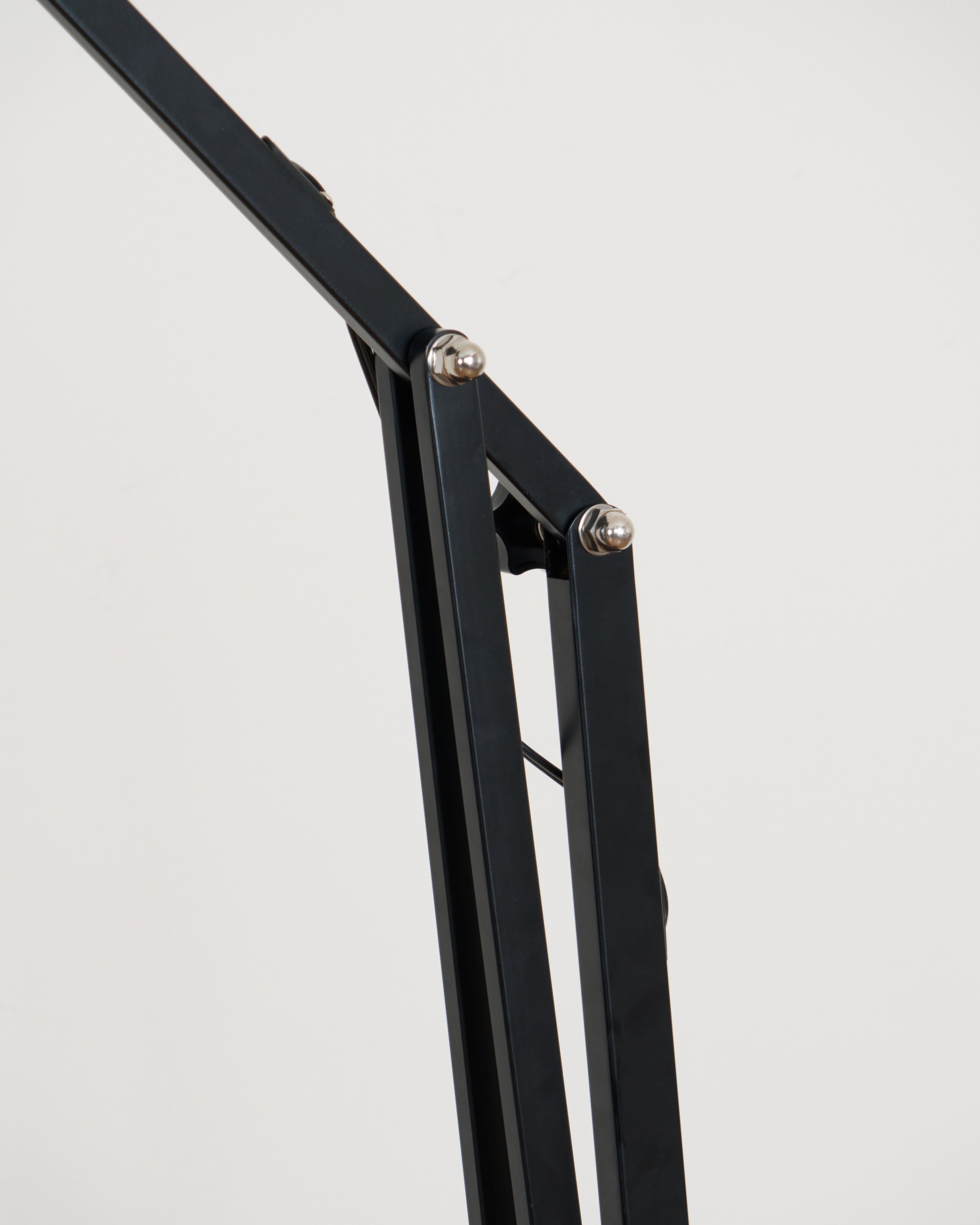 Lampadaire articulé Talunee