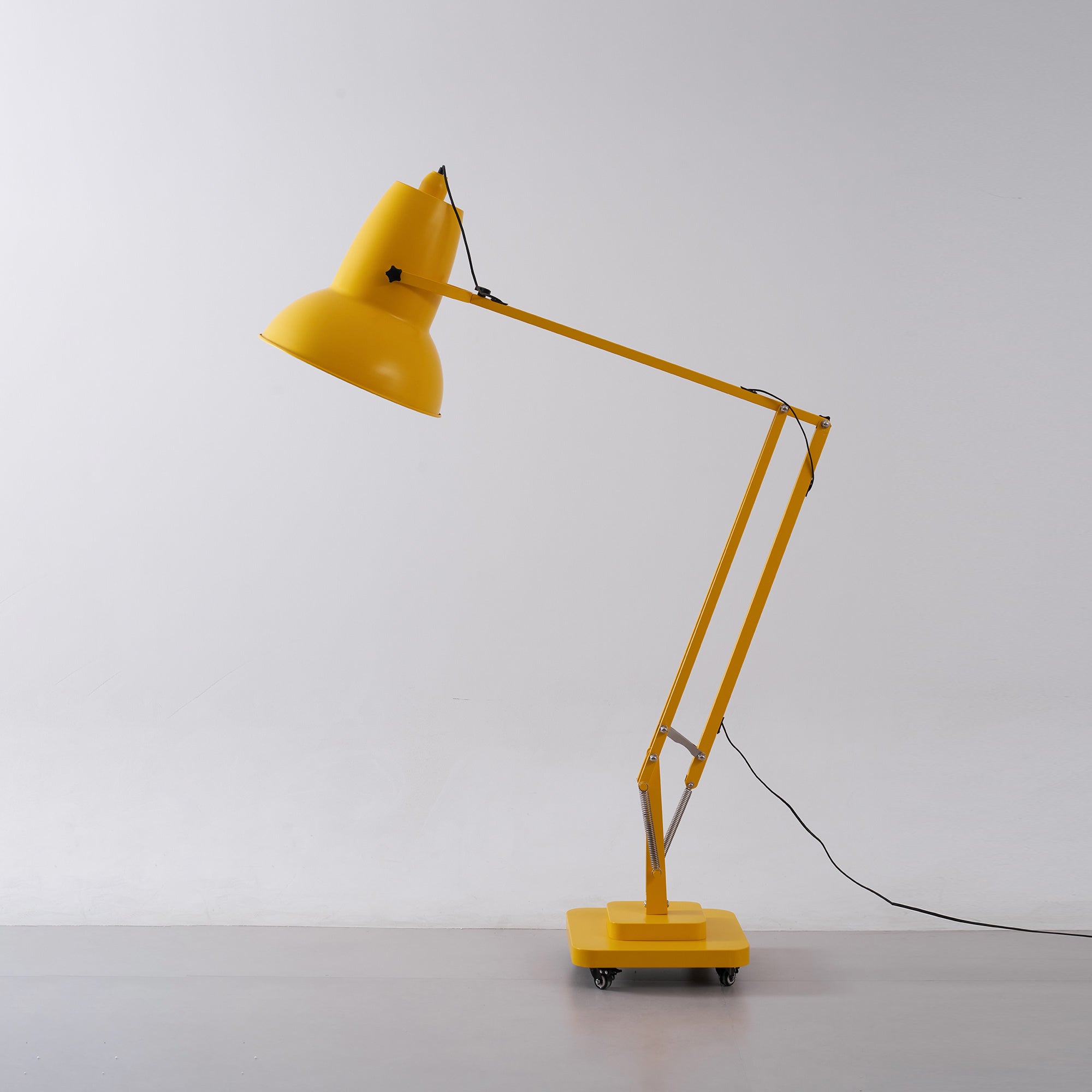Lampadaire articulé Talunee