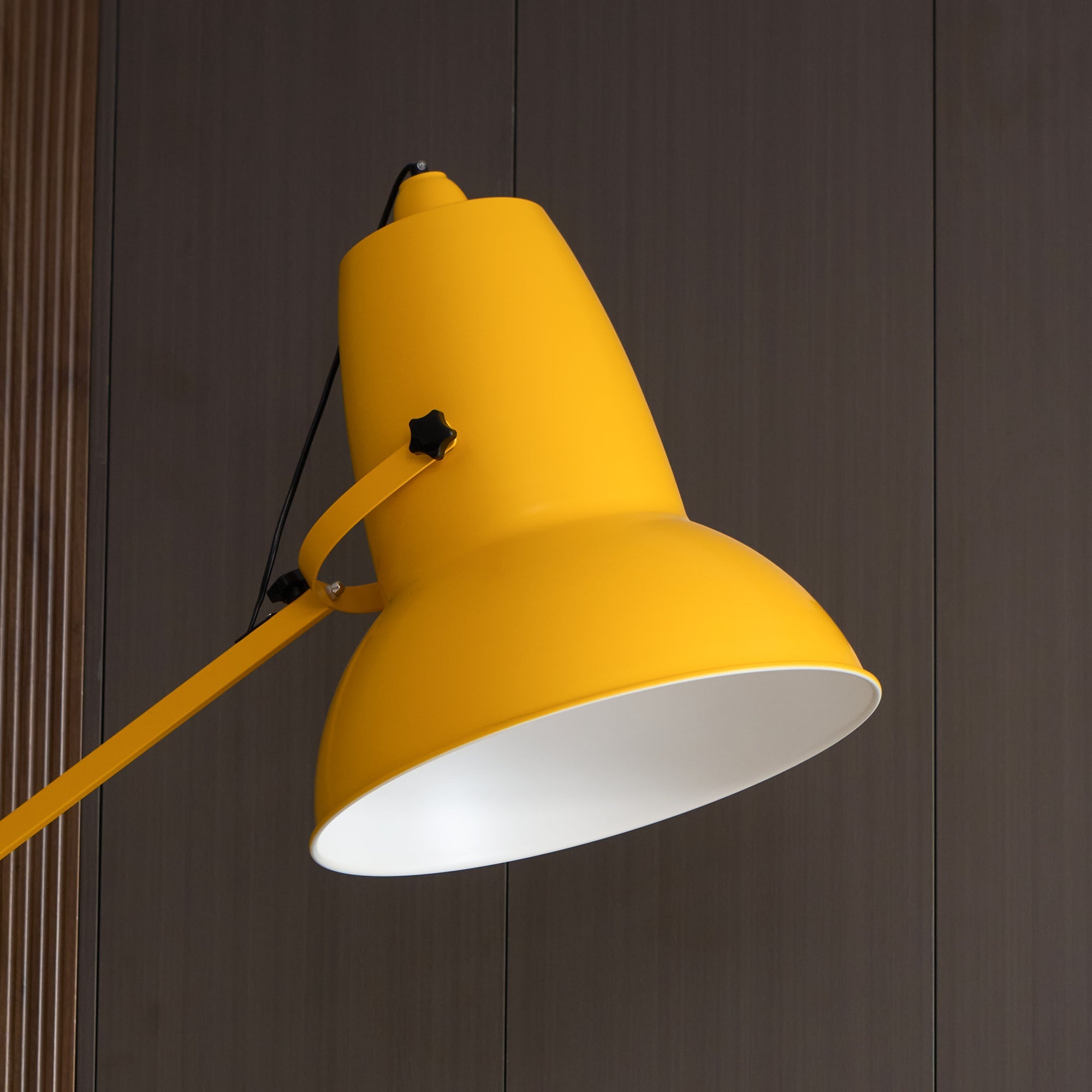 Lampadaire articulé Talunee