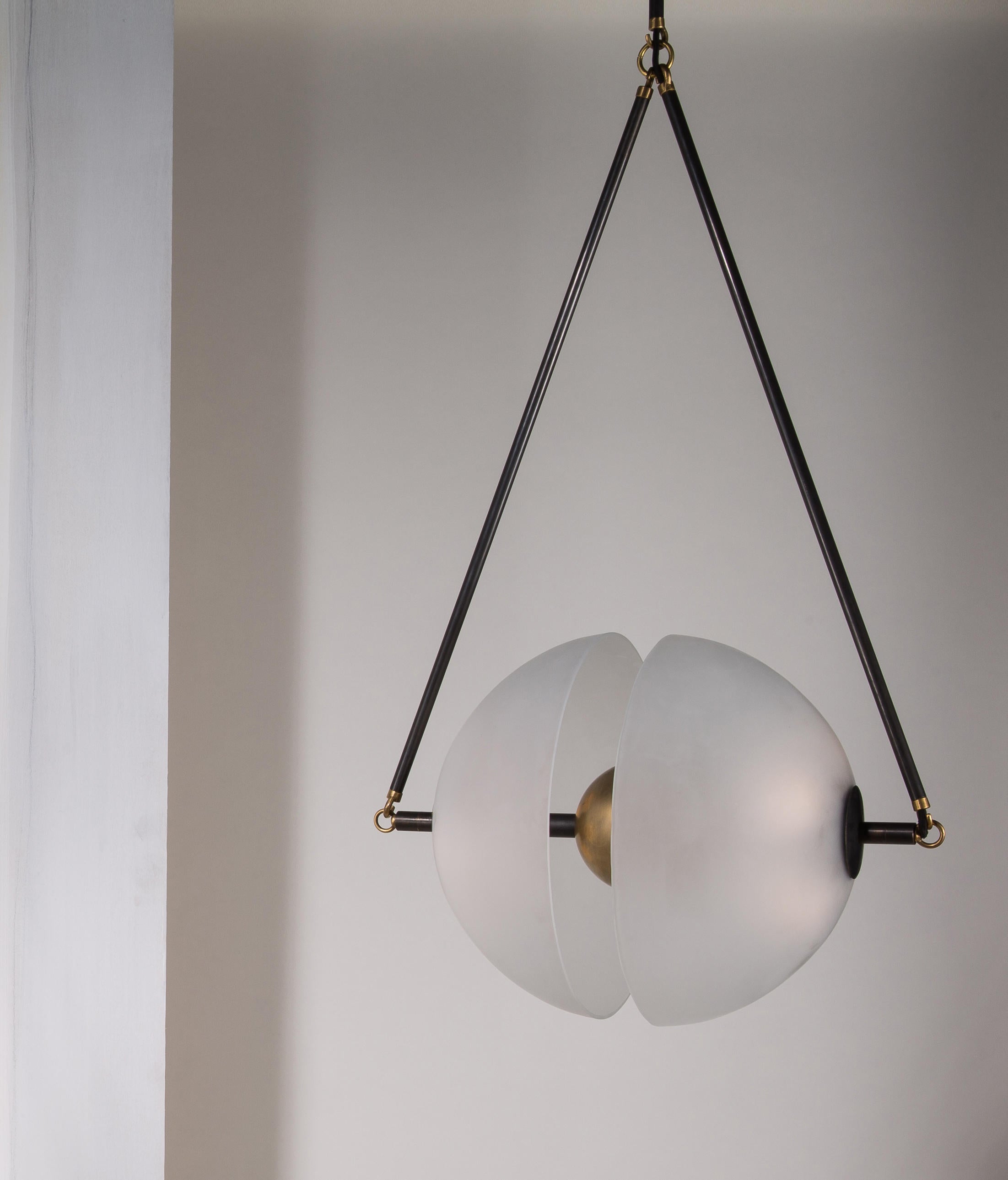 Suspension sculpturale Ircorina