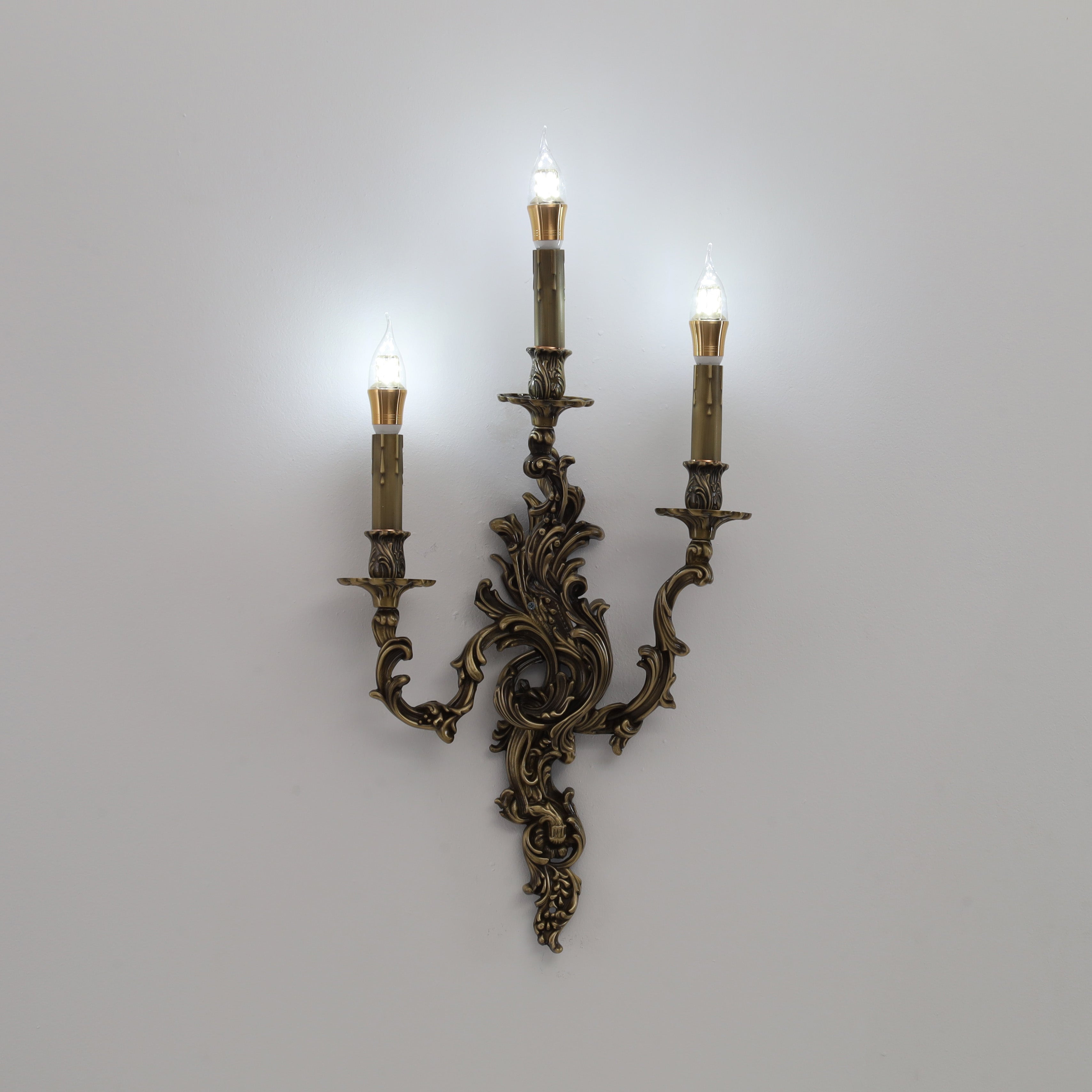 Applique murale rococo Novalessa