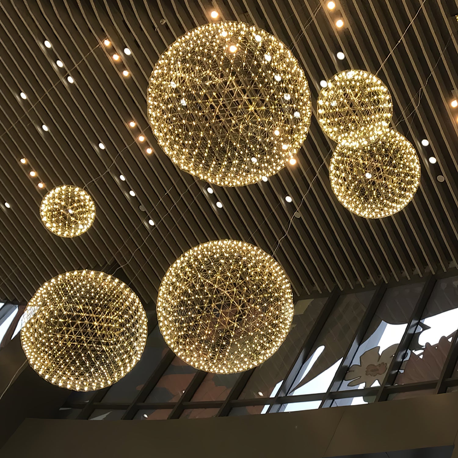 Suspension globe Yoorin