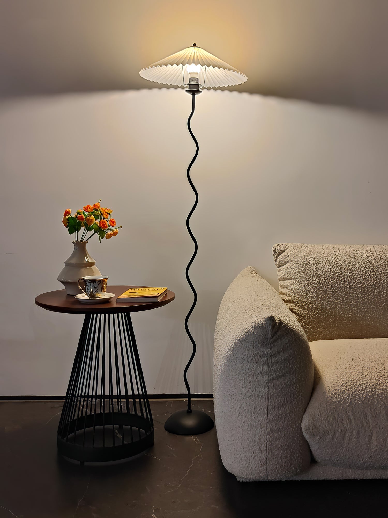 Lampadaire ondulé Semirélle