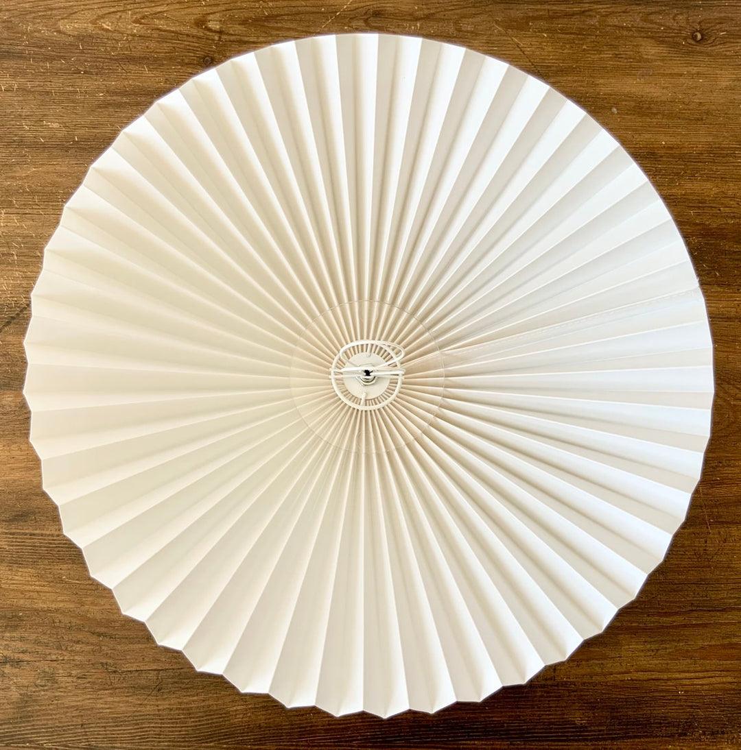 Lampe de table ondulée Toraris