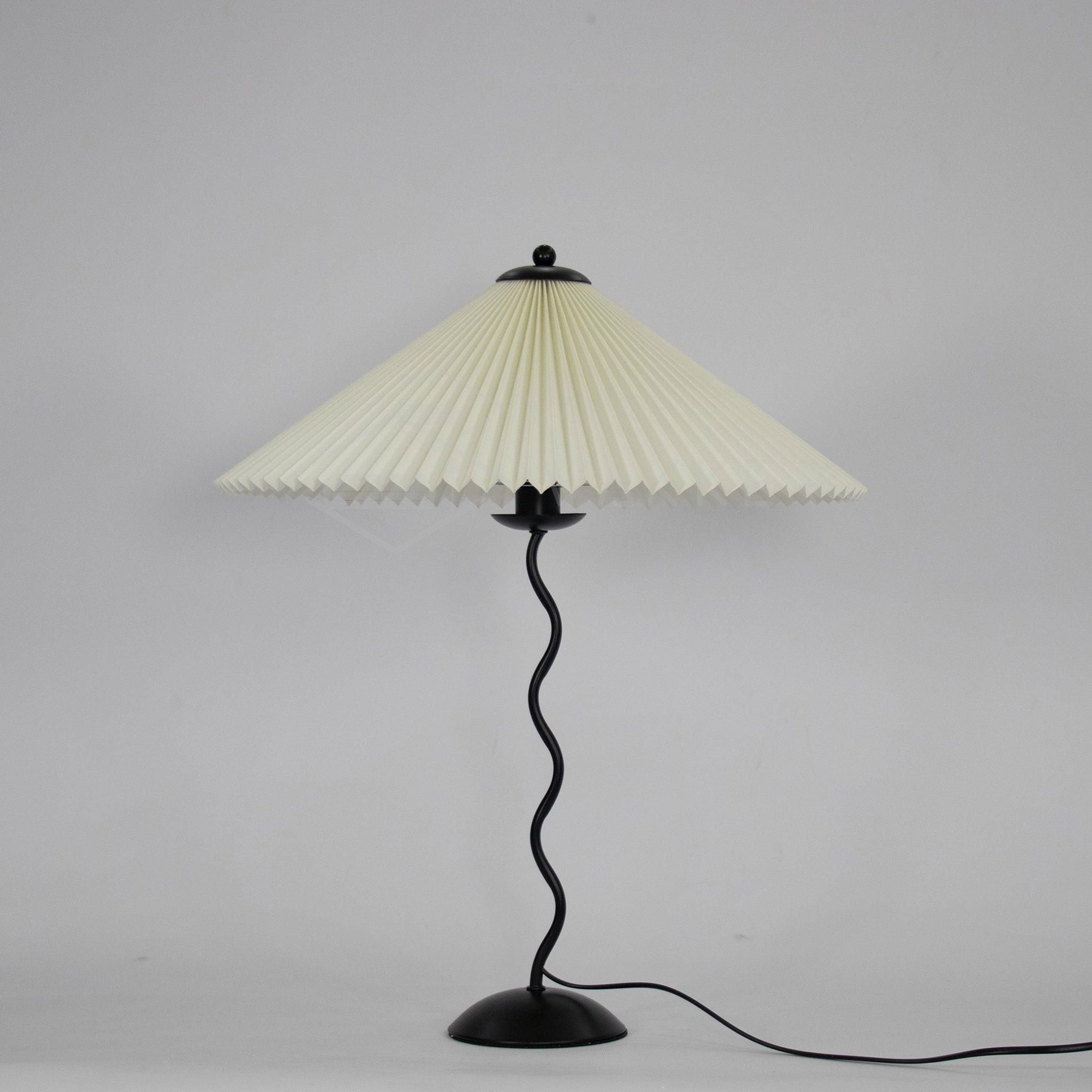 Lampe de table ondulée Toraris