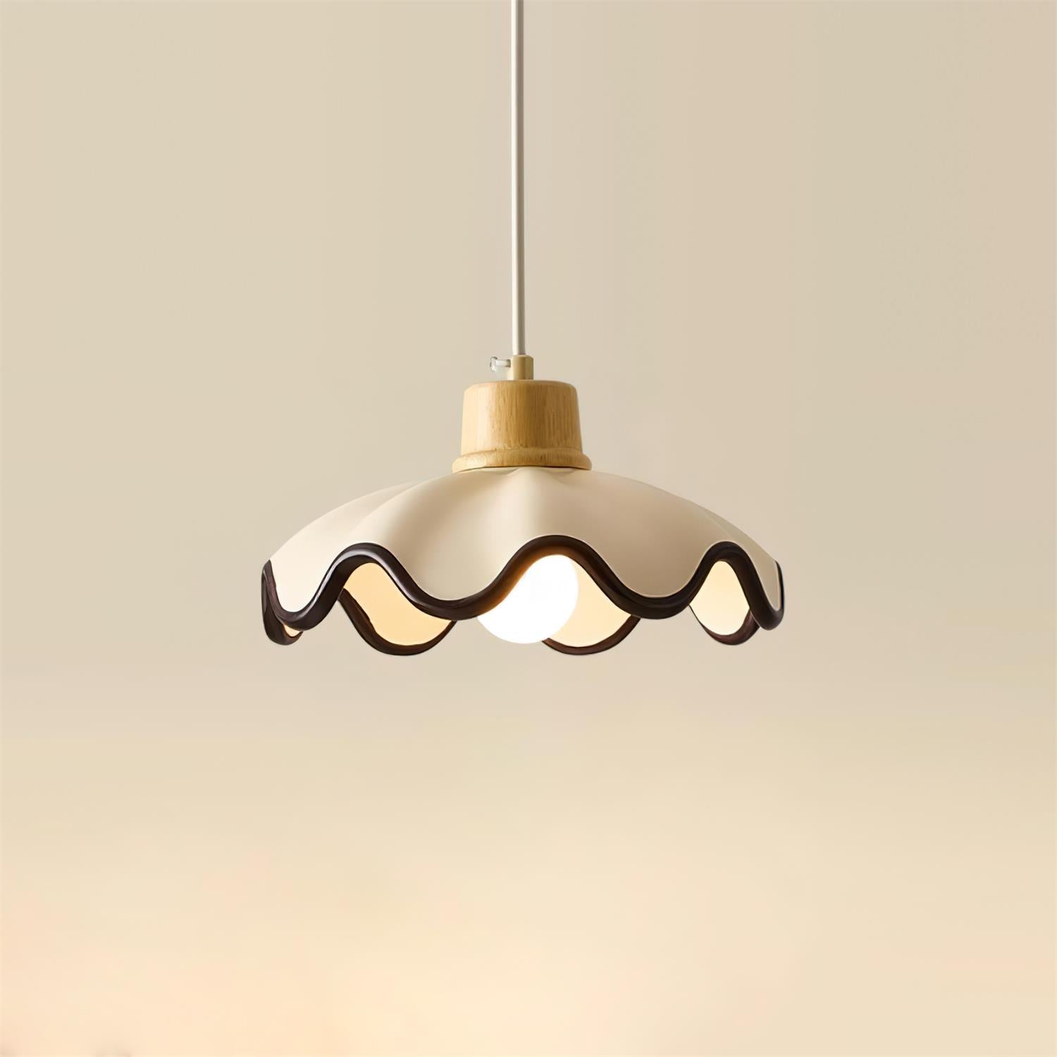 Suspension festonnée Jaonévia