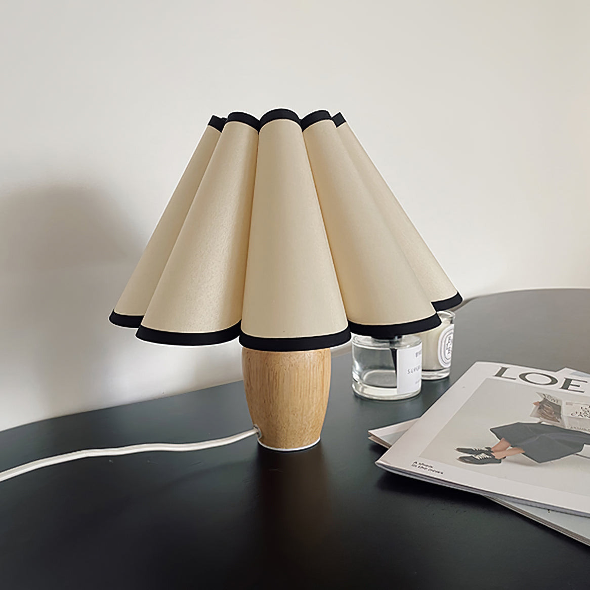 Lampe de table cannelée Almireco