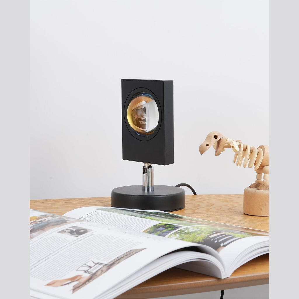 Lampe de table compacte Caanaris