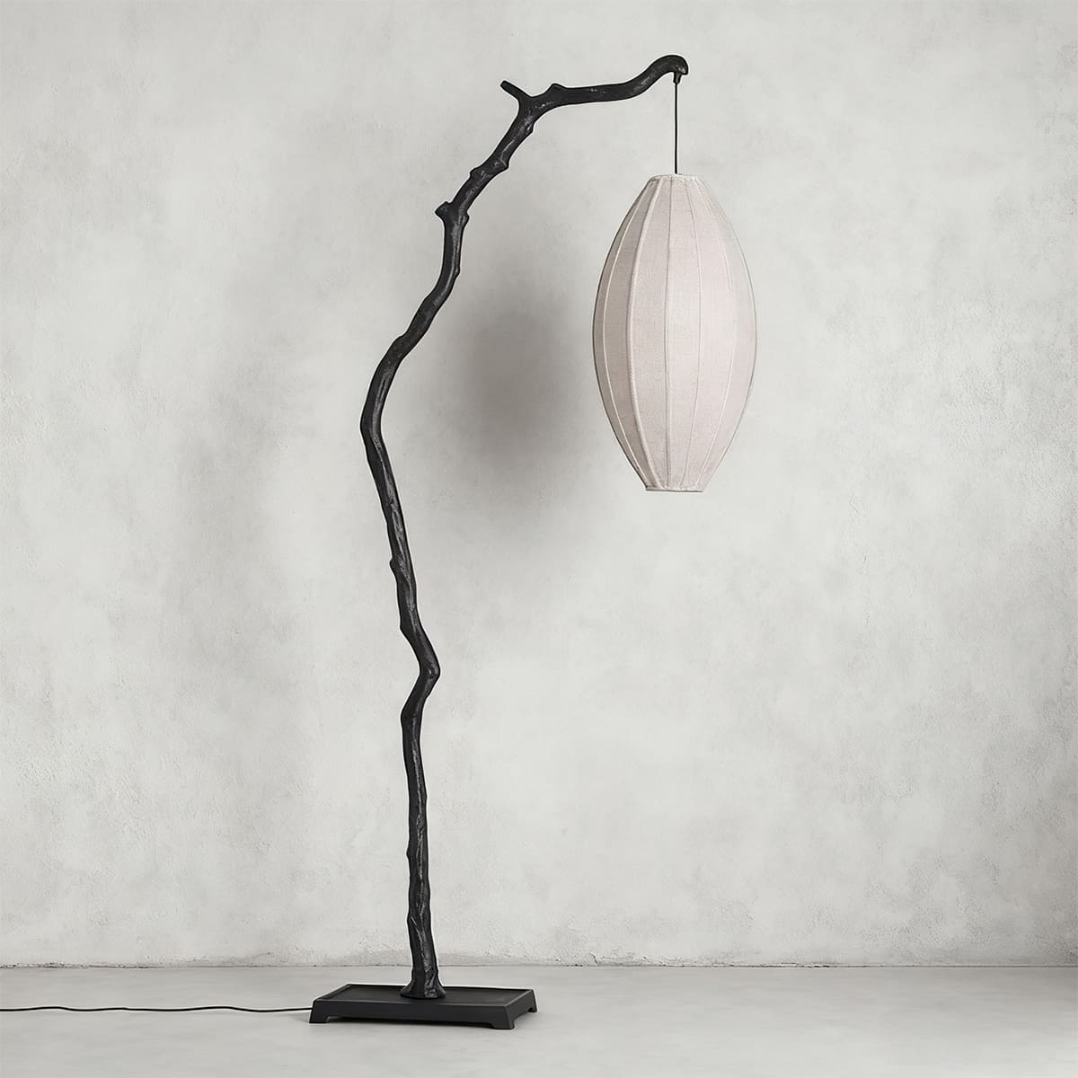 Lampadaire arborescent Kadorelléa